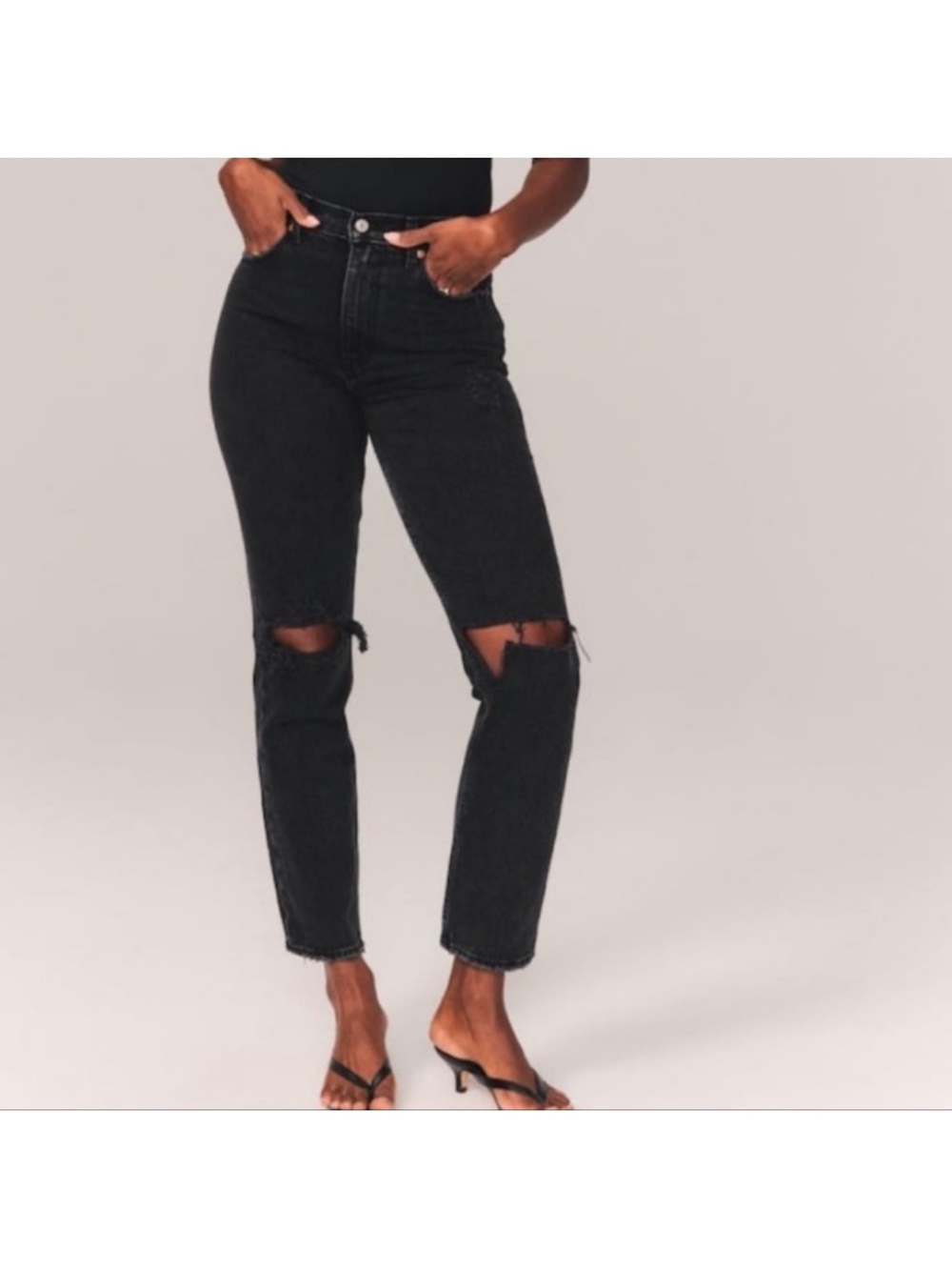 abercrombie and fitch the 90s straight ultra high rise black‎ distressed